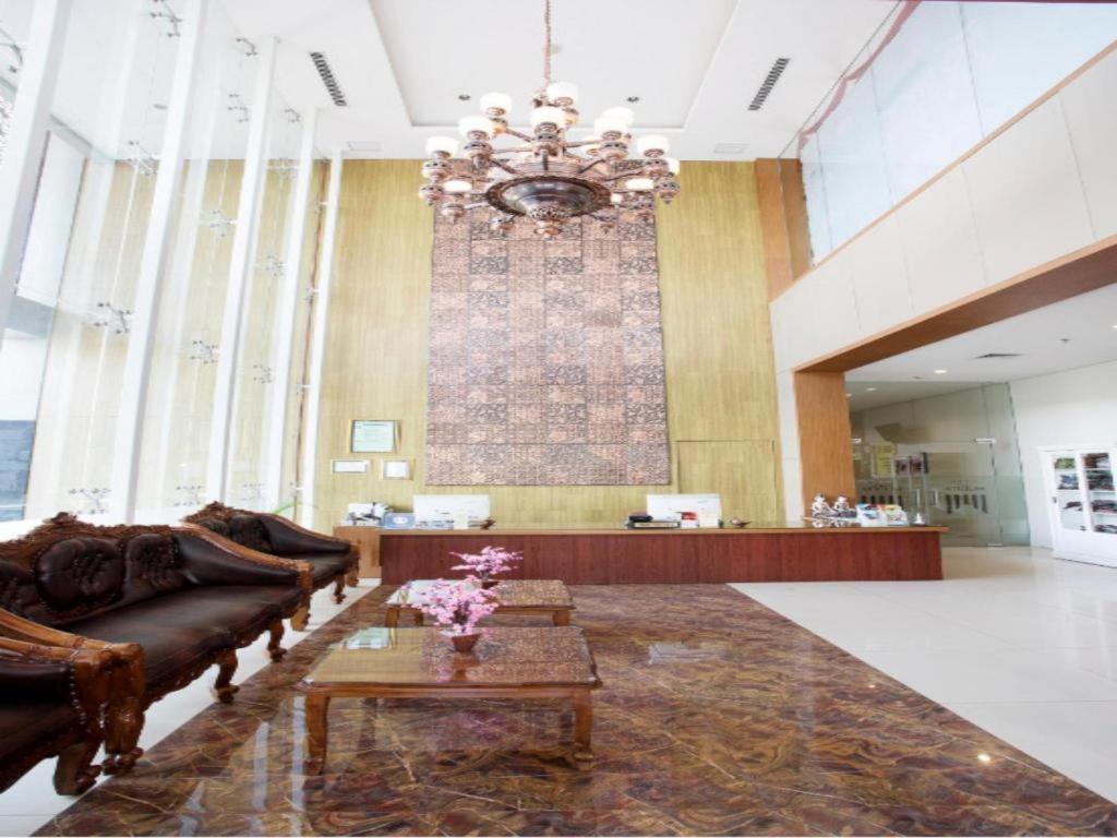 The Atrium Hotel & Resort Yogyakarta Melati Exterior photo